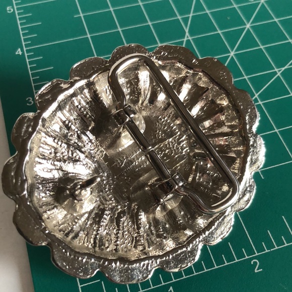 Vintage Metal Belt Buckle, Nice Blue Turquoise Stone Design, Nice Design, 3"x2.5 - Picture 6 of 6